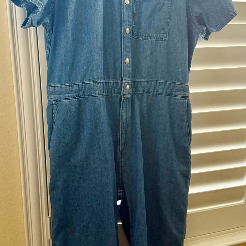 Levi’s Ladies Denim Button-Up Jumpsuit XXL